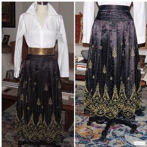 Coldwater Creek Black Skirt with Gold  Embellishments Size Large
